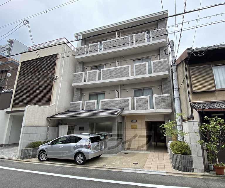 押小路フラット