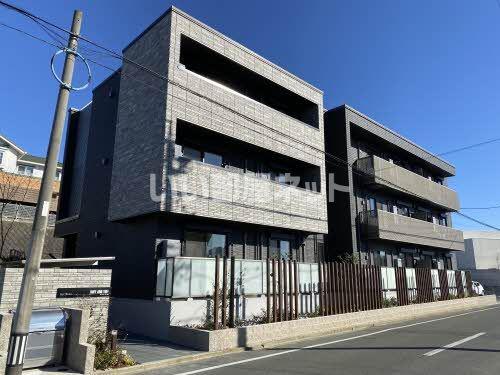 ラフ アンド タフ 向山