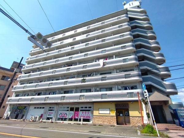 ロワイヤルヒルズ壱番館