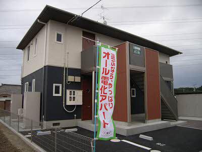 カーサレイールE