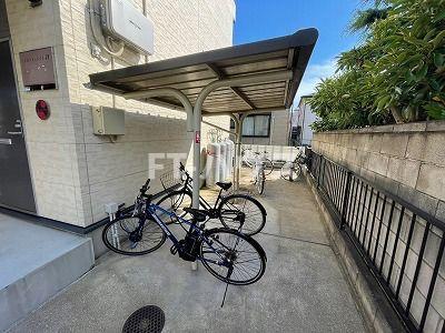 レオパレスラ