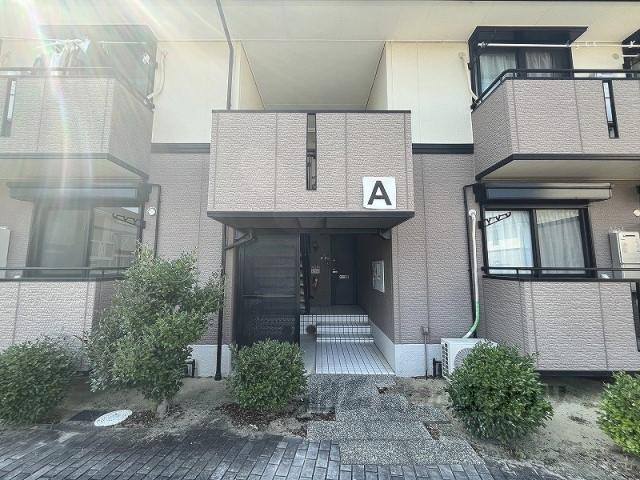 アベニュータツミ A棟