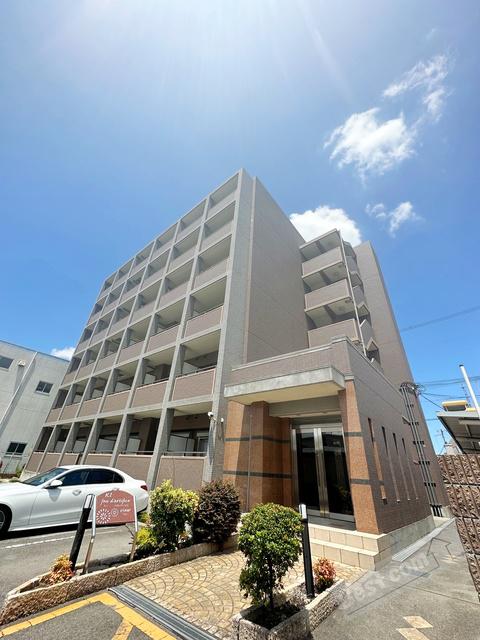 KIフー・ドアル・ティ・フェス・ビュー