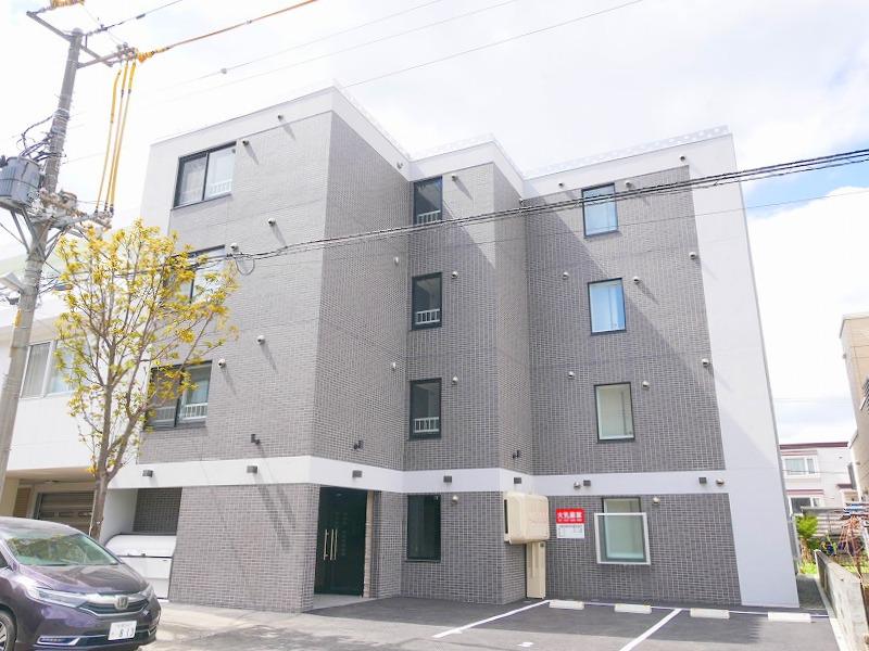 MAISON KAMUY 本郷通