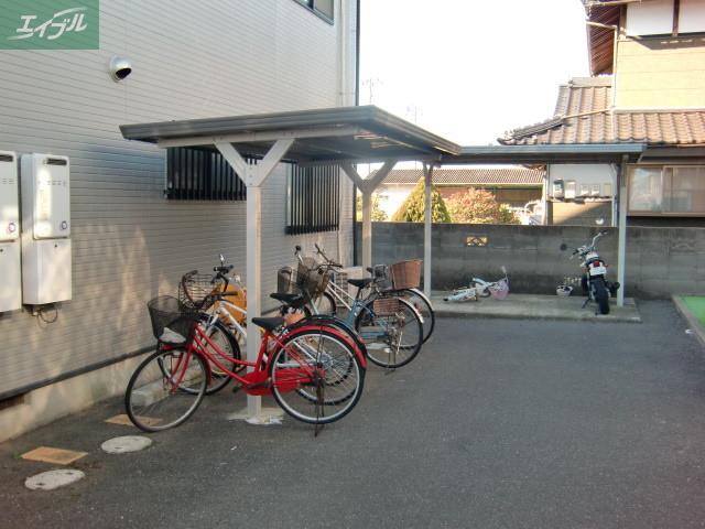 プチアリスB