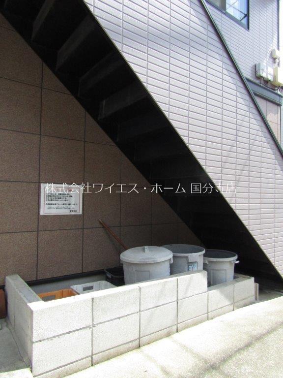 エスポアール