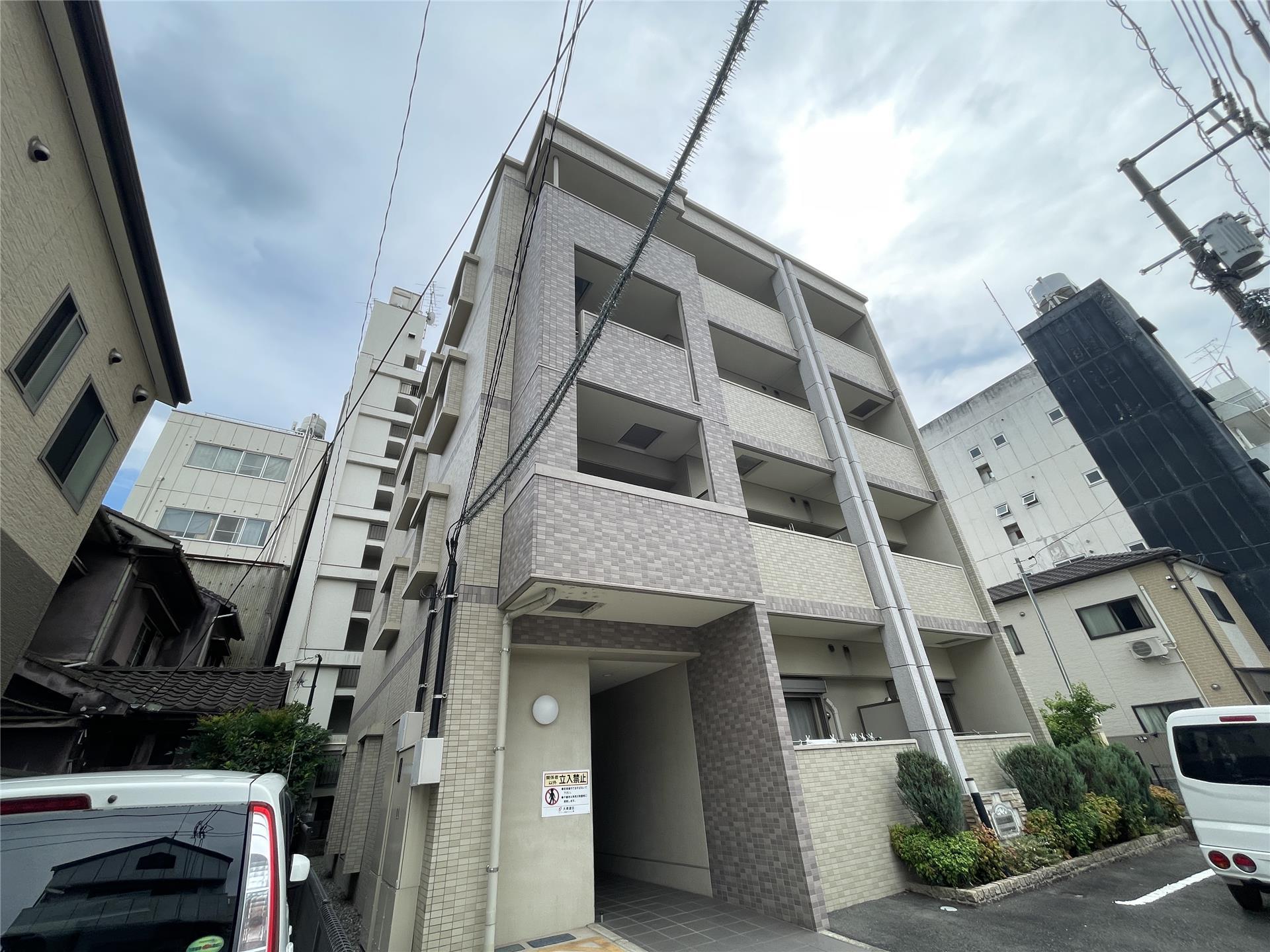 アンジュール K