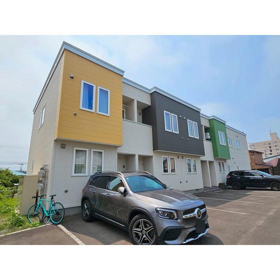 ラトゥール本町