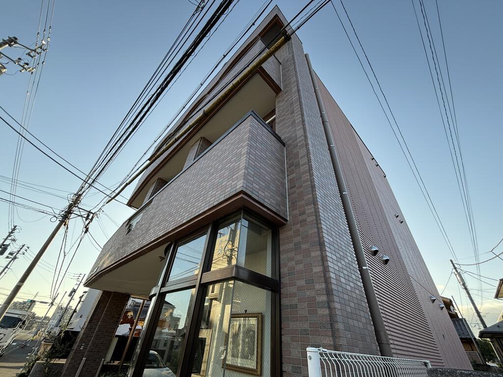 グランドール市名坂