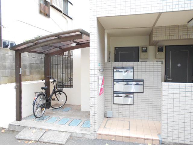 アップル館