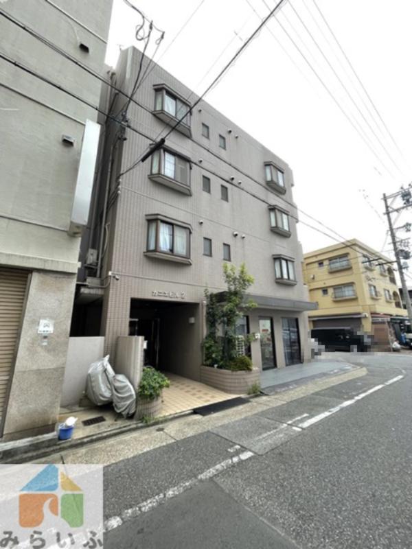 第2カニエビル