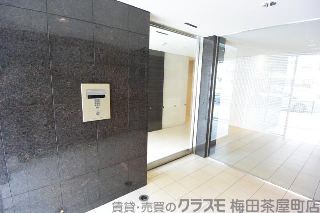 アドバンス東梅田アクシス