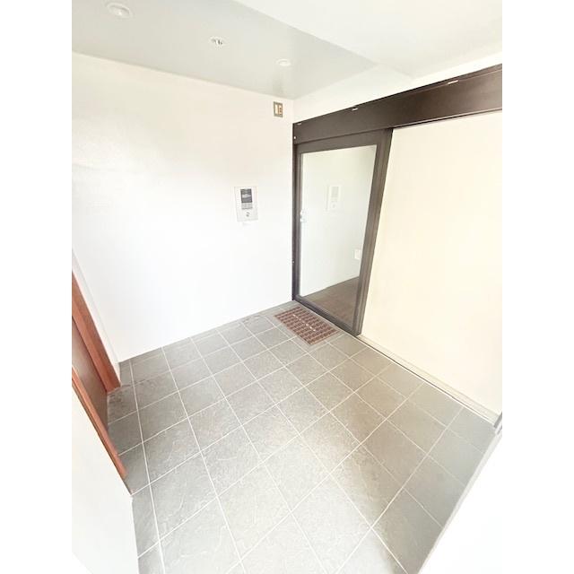 ラ・ブレッツア新屋敷南