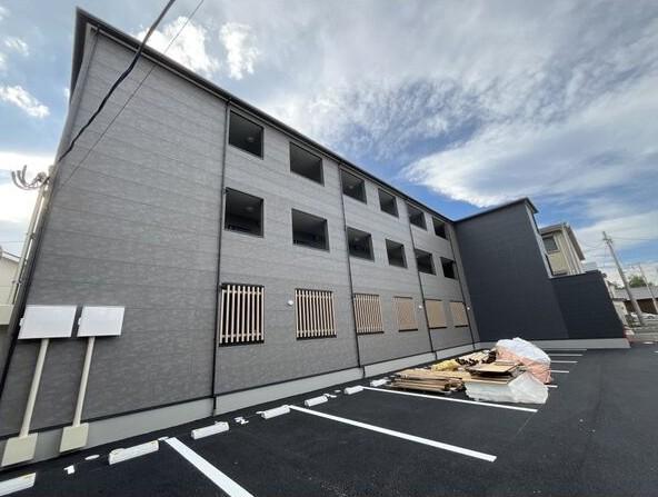 RS RESIDENCE