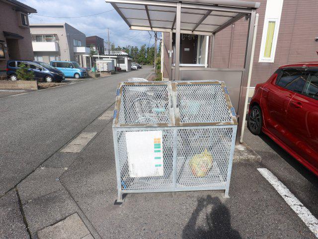 フルブルームヒルズ