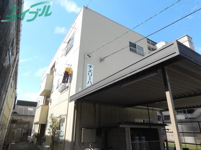 チェリーハイツ