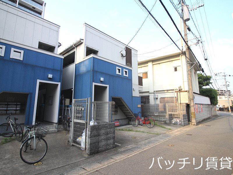 ワンメイルスクエア