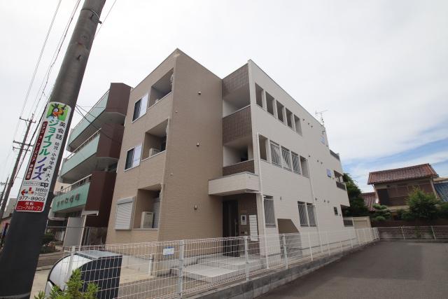 ジュネス日比野