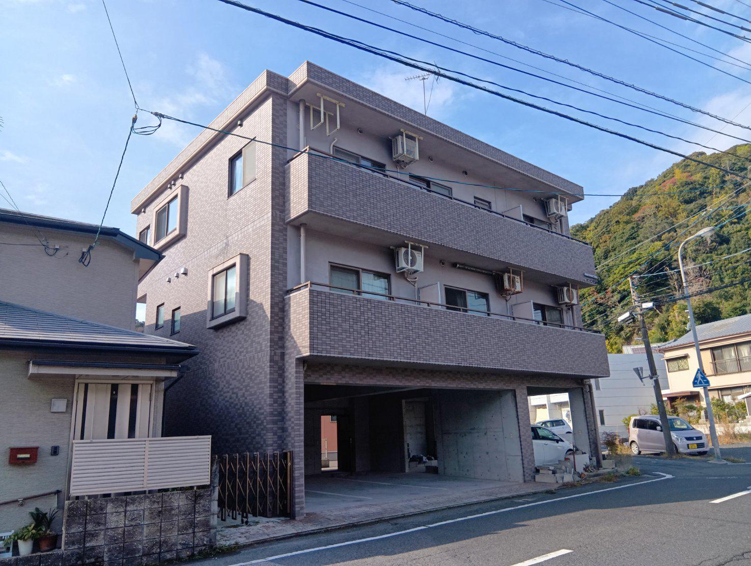 クボラルタール(1K/2階)の外観写真