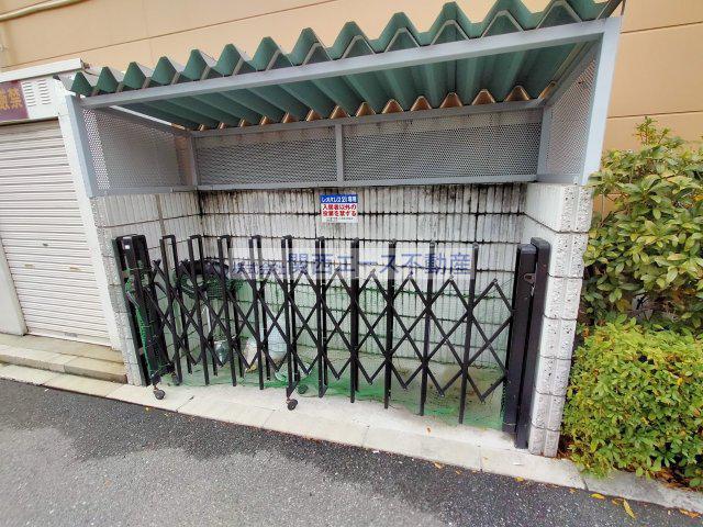 レオパレスエム・エム