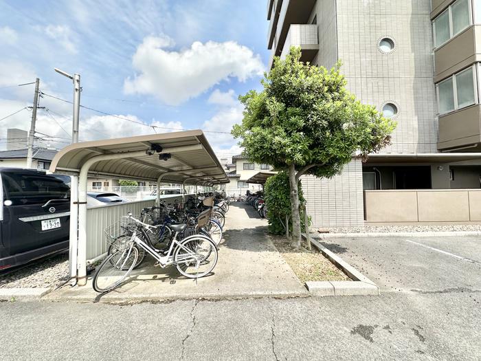 トレゾァ西原