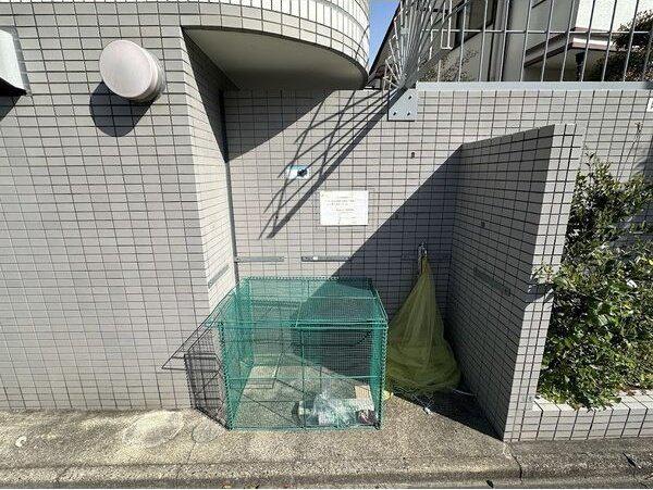 ライオンズマンションレディス汐路