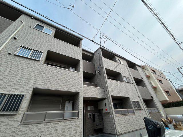 HARU吹田FRONT