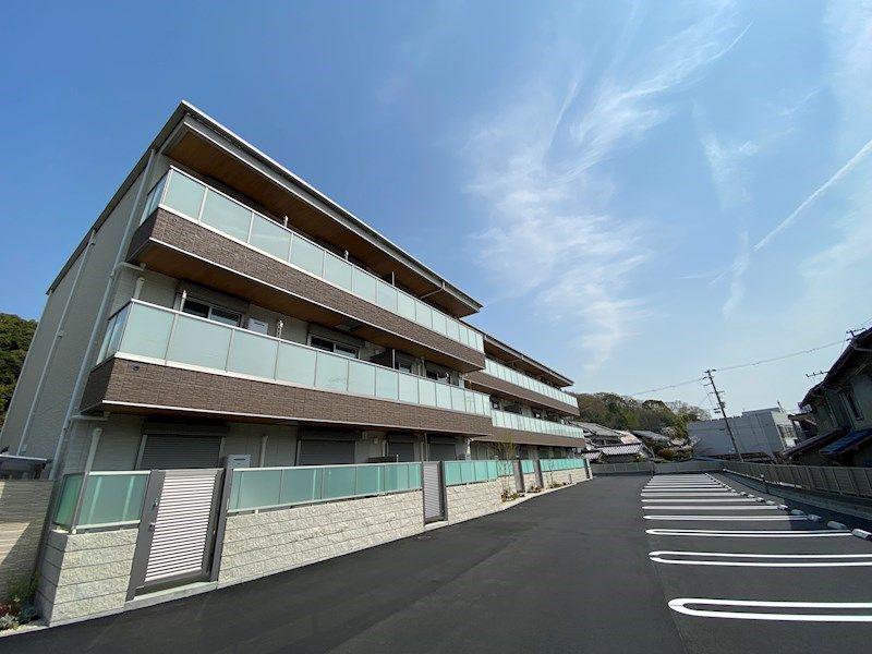 オカバ姫路青山シャーメゾンB