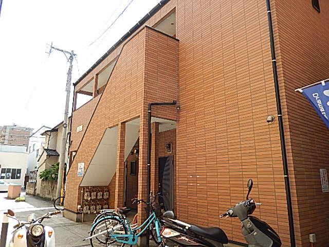 アパートメントエヌファースト