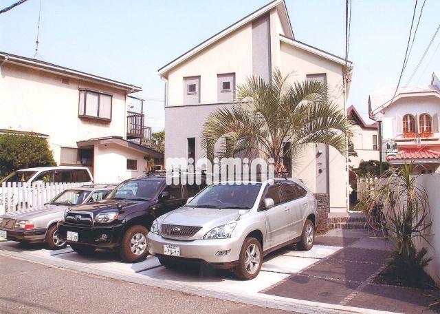 PLUMERIA SUITES