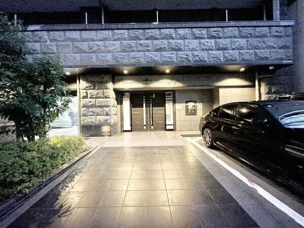プレサンス丸の内城雅