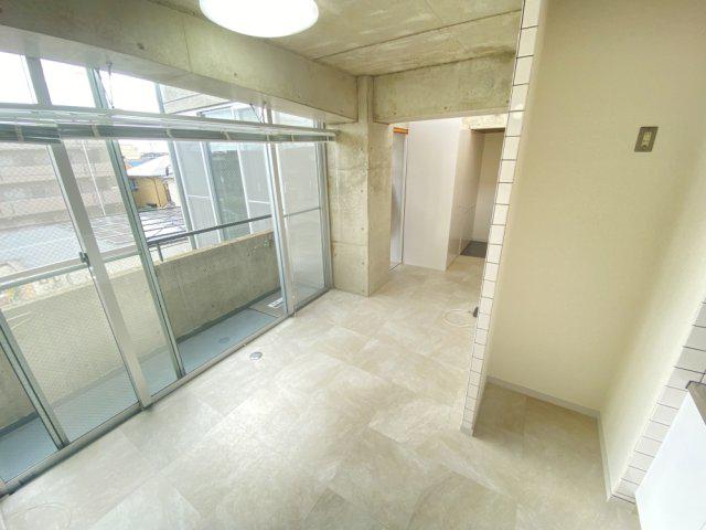 ＪＲ東海道本線 甲子園口駅 徒歩2分 3階建 築32年