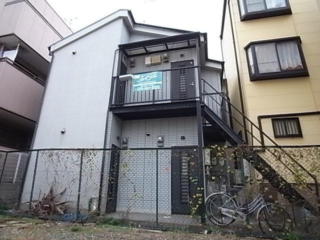 コーポクレドール