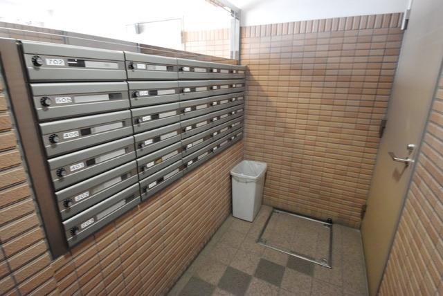 コモード寺山