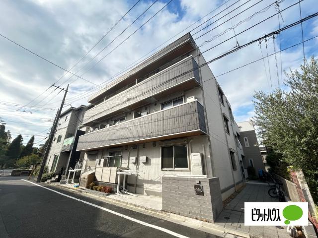 ルリアン保木間
