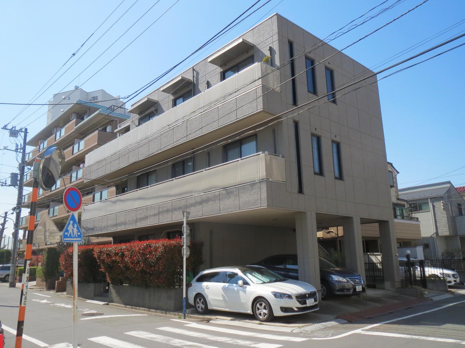 東急多摩川線 鵜の木駅 徒歩6分 3階建 築30年