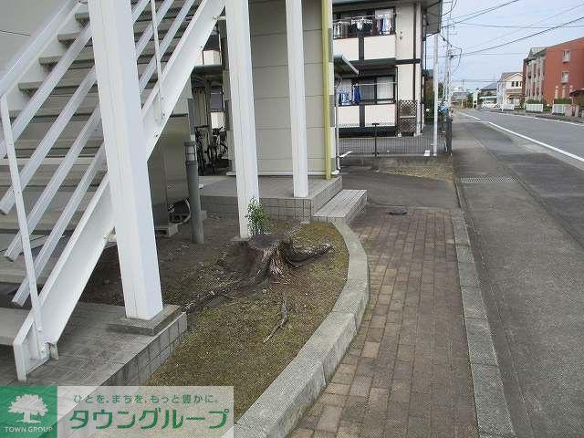 レオパレスオアシス