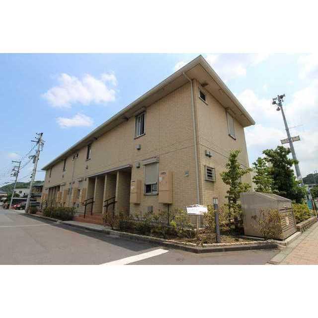 クレセントハウスC