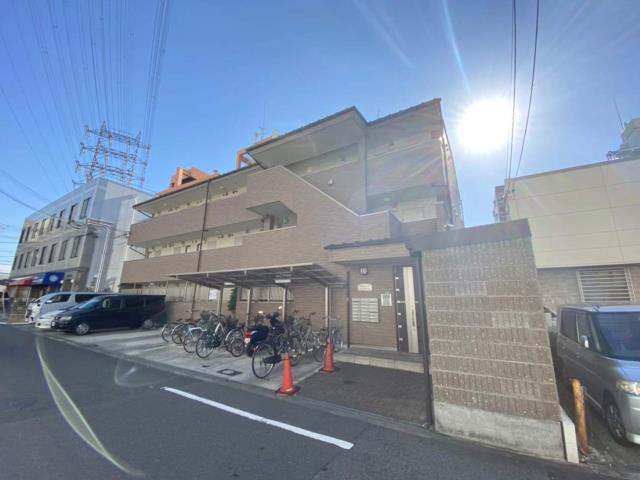 アンプルールフェールバレルコート