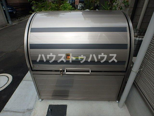 GLANZ稲荷台