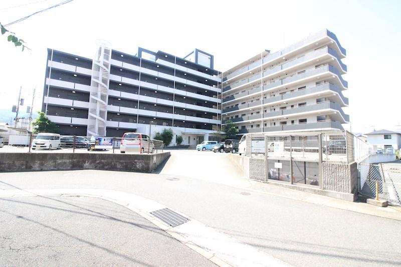 サルヴァトーレ東小倉