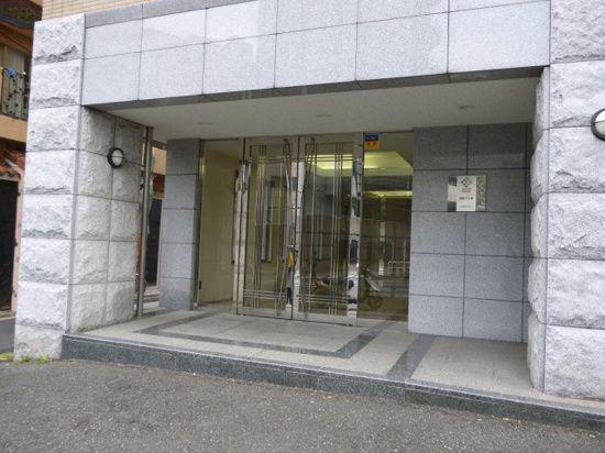 パレステュディオ四谷三丁目