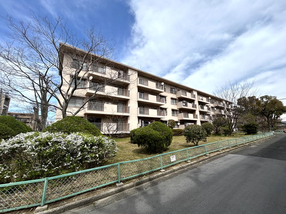 西大寺7号棟
