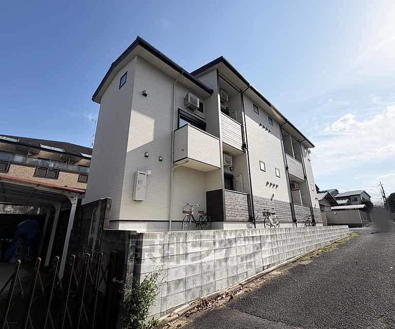 クレセント大亀谷