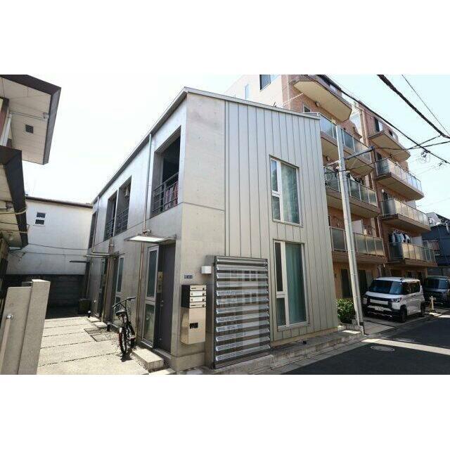 M-HOUSE
