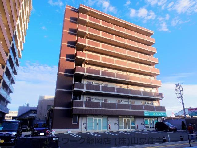 アスリス