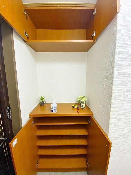 菊竹ビル金鶏