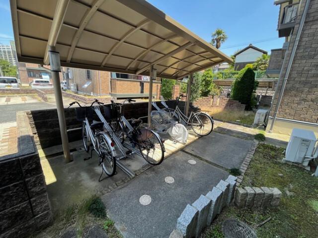 リビングタウン狭山池公園 E棟