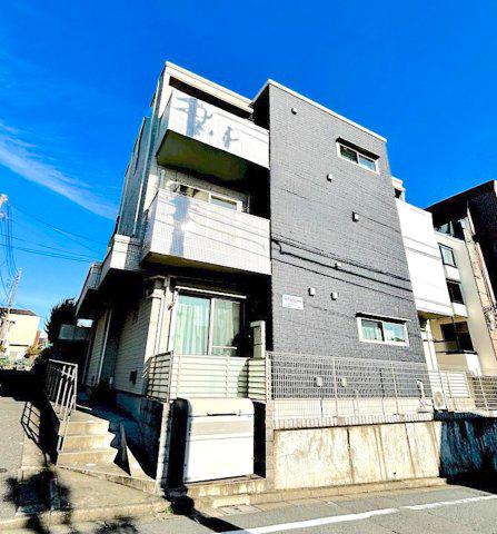 アース・クレスト