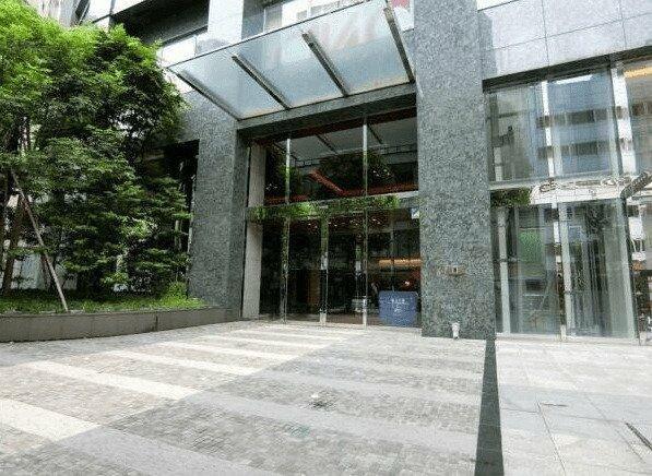 ファーストリアルタワー新宿